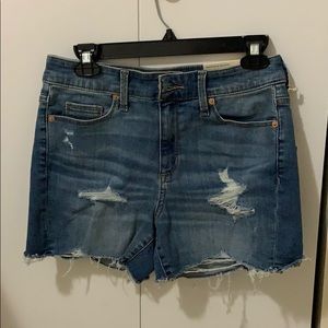 Universal thread high-rise midi shorts